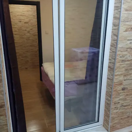 Apartment Turia Burjassot 12 *